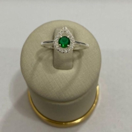 ANEL SOLITÁRIO GOTA 7X9 C/ ZIRC. 4MM ESMERALDA