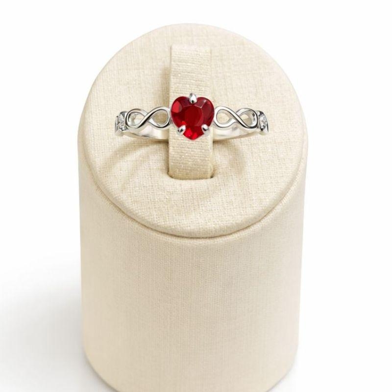 ANEL SOLITÁRIO INFINITO CORAÇÃO C/ ZIRC. 5MM RUBI