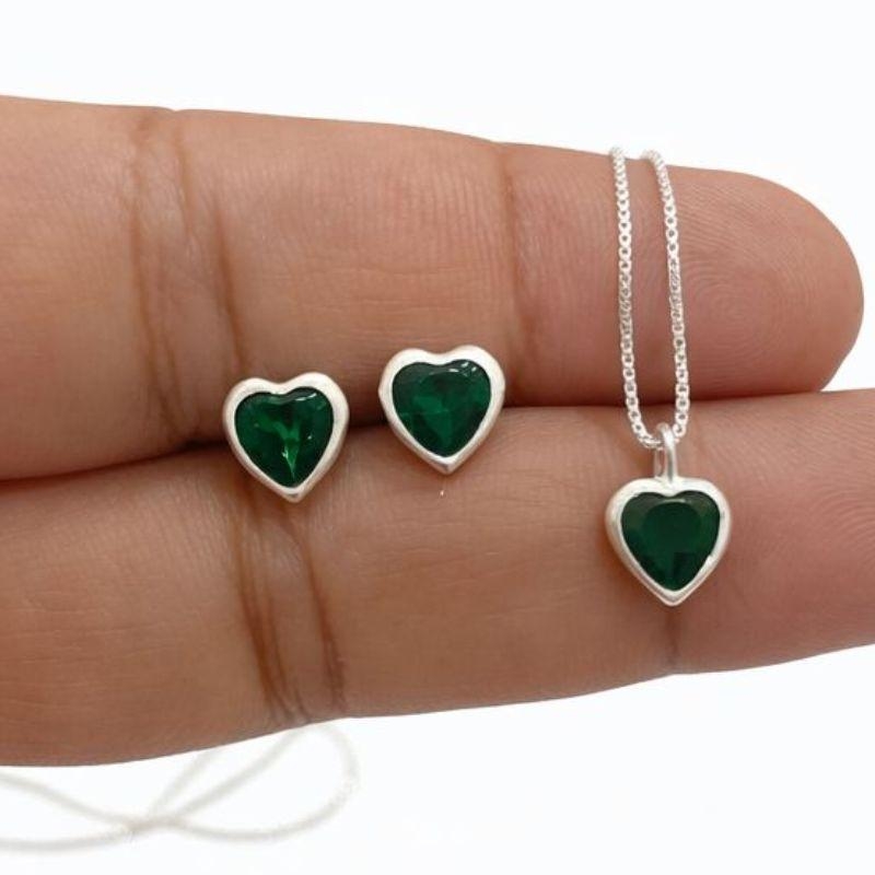 CJ CORAÇÃO 6MM EMBUTIDO ESMERALDA