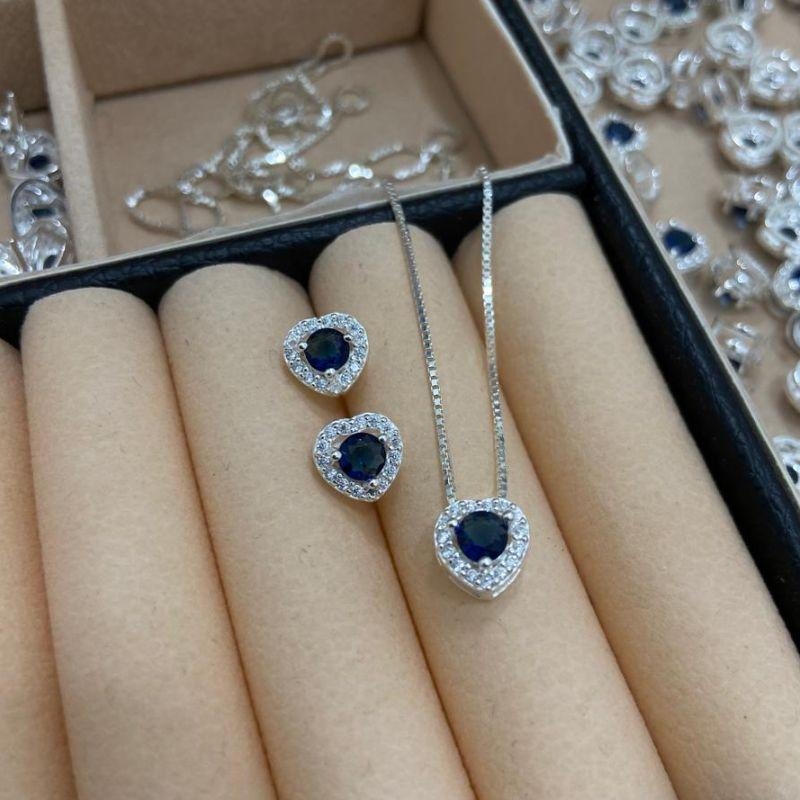 CONJUNTO CORAÇÃO PEDRA 4MM