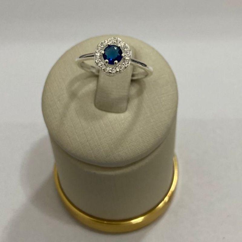 ANEL FLOR  C/ ZIRC. SAFIRA