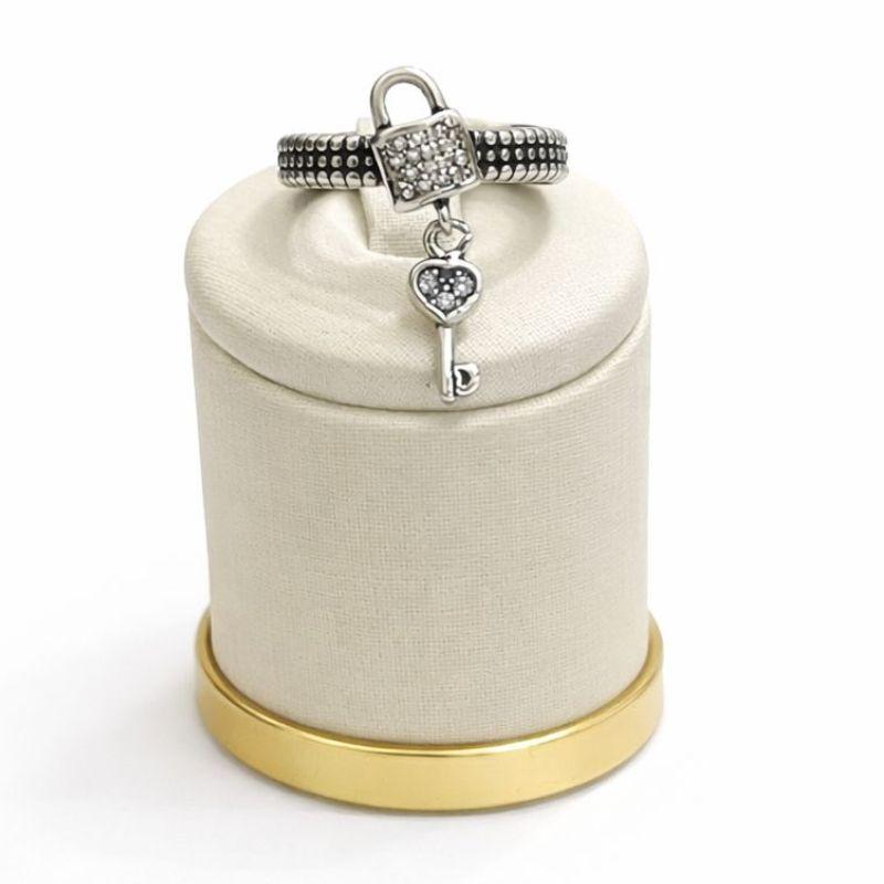 ANEL PINGENTE CADEADO COM CHAVE