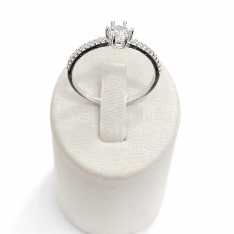 ANEL SOLITARIO C/ ZIRC. 5.5MM