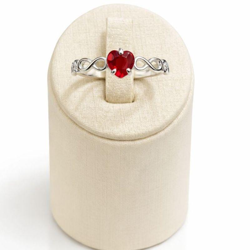 ANEL SOLITÁRIO INFINITO CORAÇÃO C/ ZIRC. 5MM RUBI